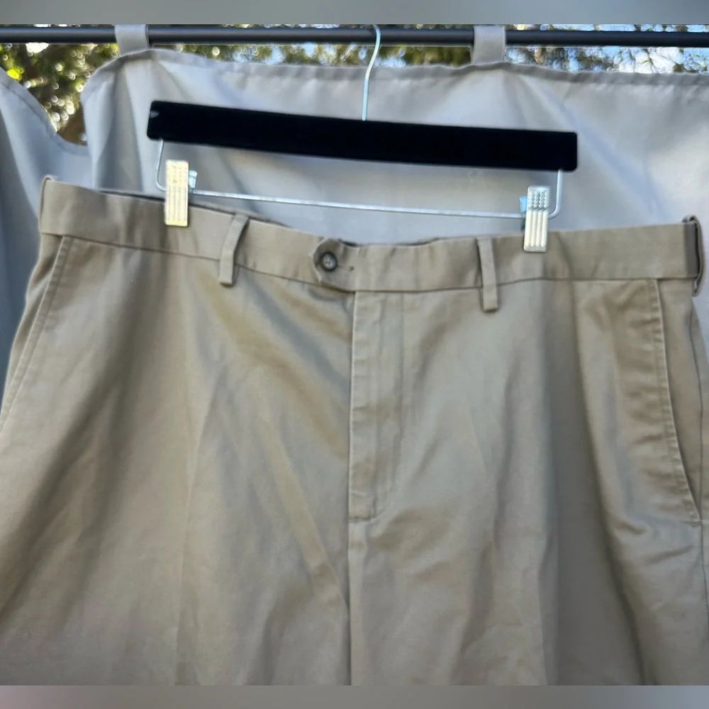Croft & Barrow Khaki Pants Size 40x30 100% Cotton